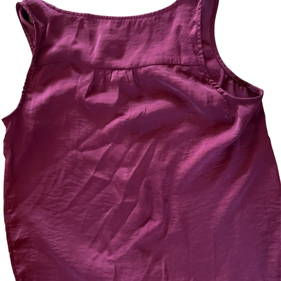 a.n.d. e a w y burgundy top, medium - Picture 3 of 4